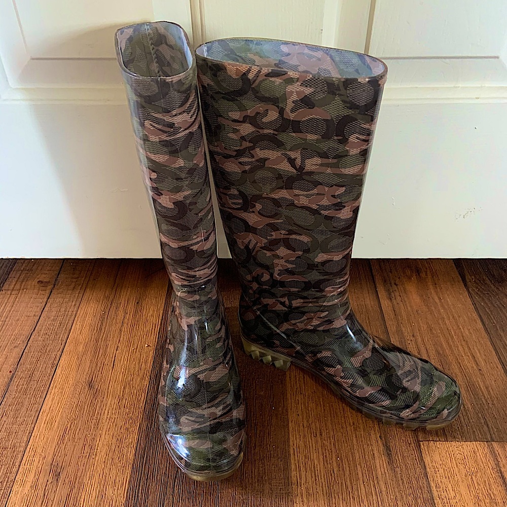 Coach Rainboots